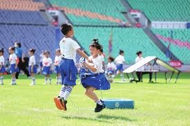 一场126-113的狂胜！西部排名乱了，快船季后赛区第6，勇士要哭了