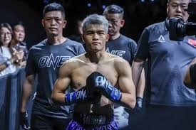 欧冠附加赛占先机！尤文2-1埃因霍温 麦肯尼破门姆班古拉替补制胜