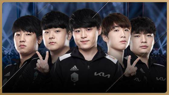 在现代足球 在现代足球